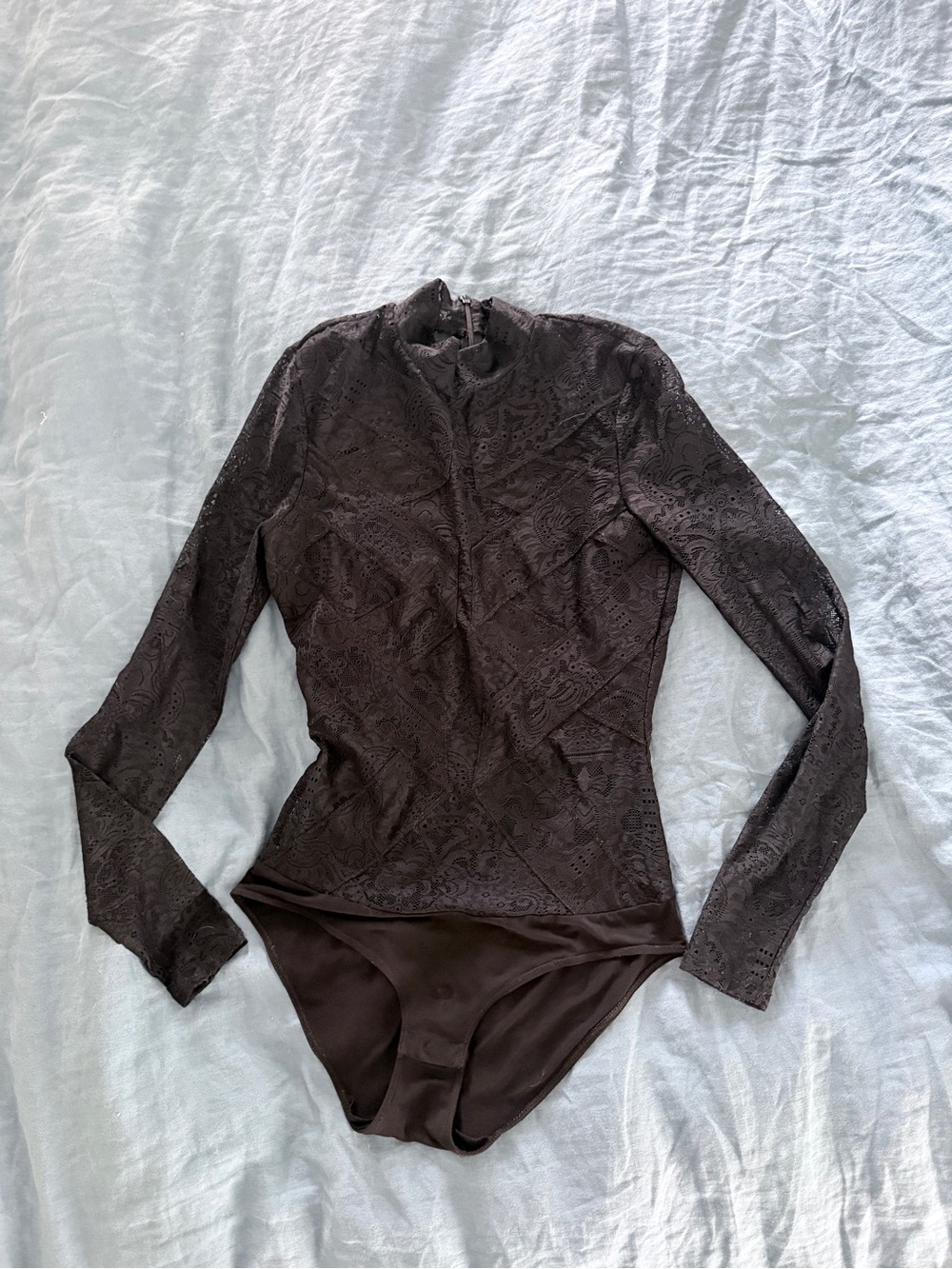 Long Sleeve Lace Bodysuit in Black